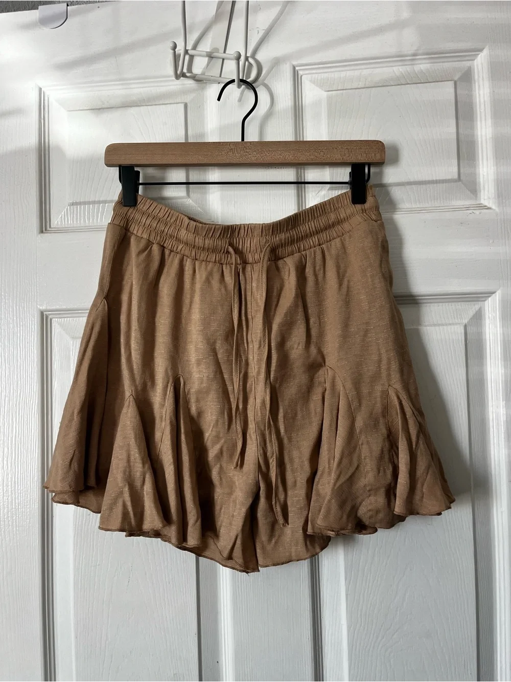 glam Tan Skort with Elastic Waist